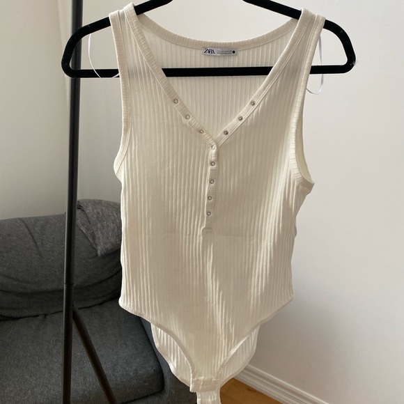 Zara Bodysuit -new - Picture 1 of 2